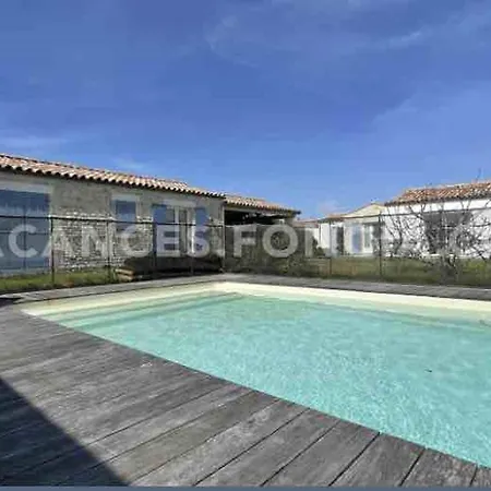 Feriehus 3 Avec Piscine Et Jardin Clos, Proche De La - Fr-1-246a-279