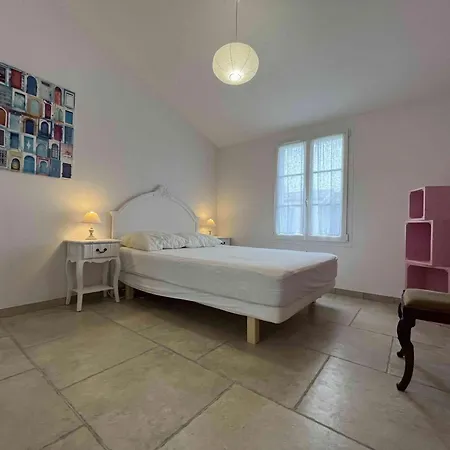 Feriehus 3 Avec Piscine Et Jardin Clos, Proche De La - Fr-1-246a-279